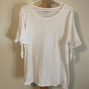 Loft tie short sleeved tee